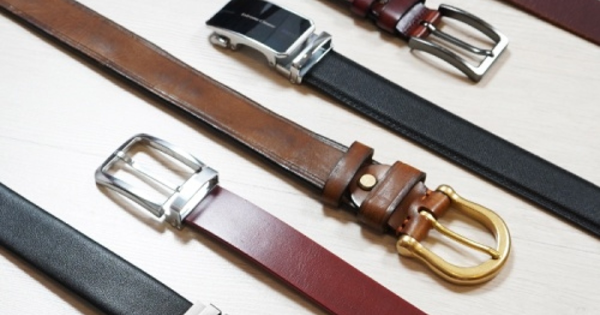 Hawkdale Men's Full Grain Leather Belt - 1 Inch (25mm) Width, Multiple Sizes, Classic Brown With Brass Buckle - View #3