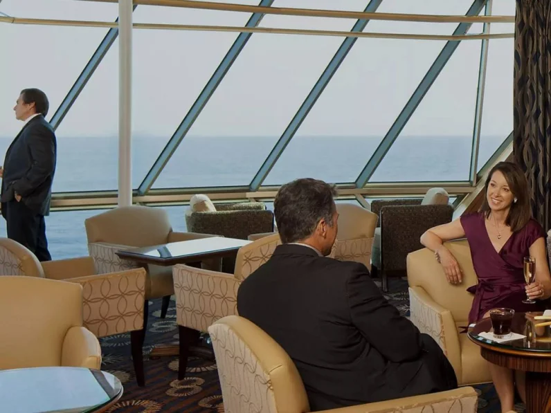Suite Lounge